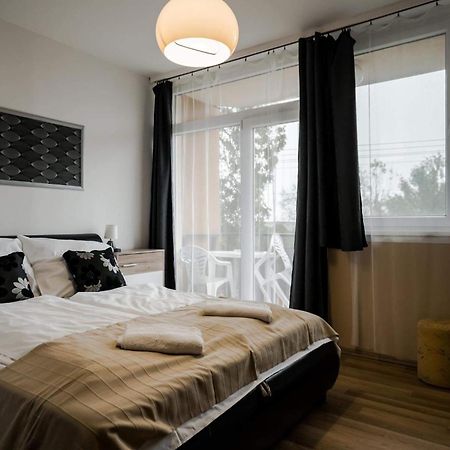 Bereny Panzio Bed & Breakfast Balatonbereny Luaran gambar