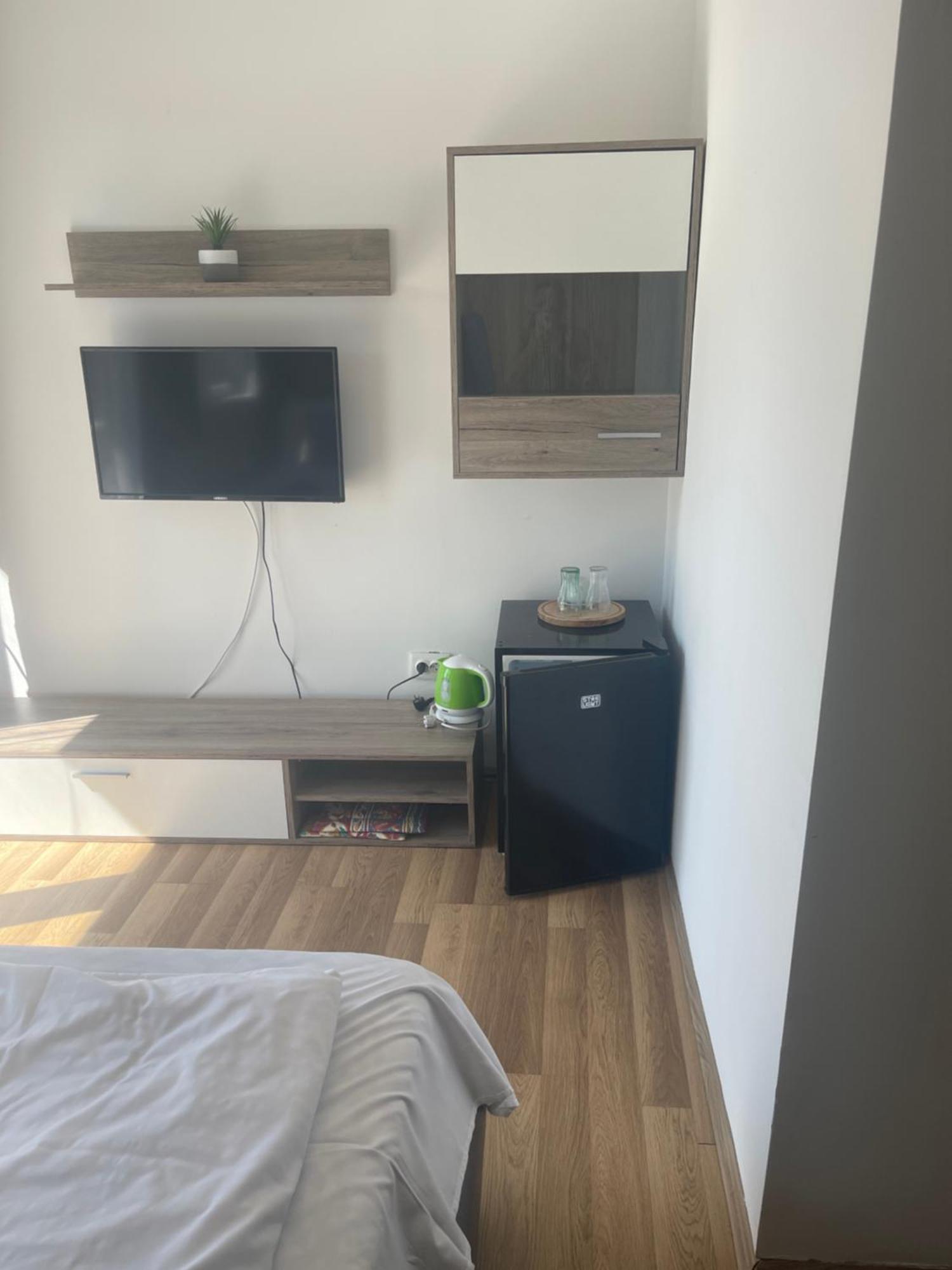 Bereny Panzio Bed & Breakfast Balatonbereny Luaran gambar