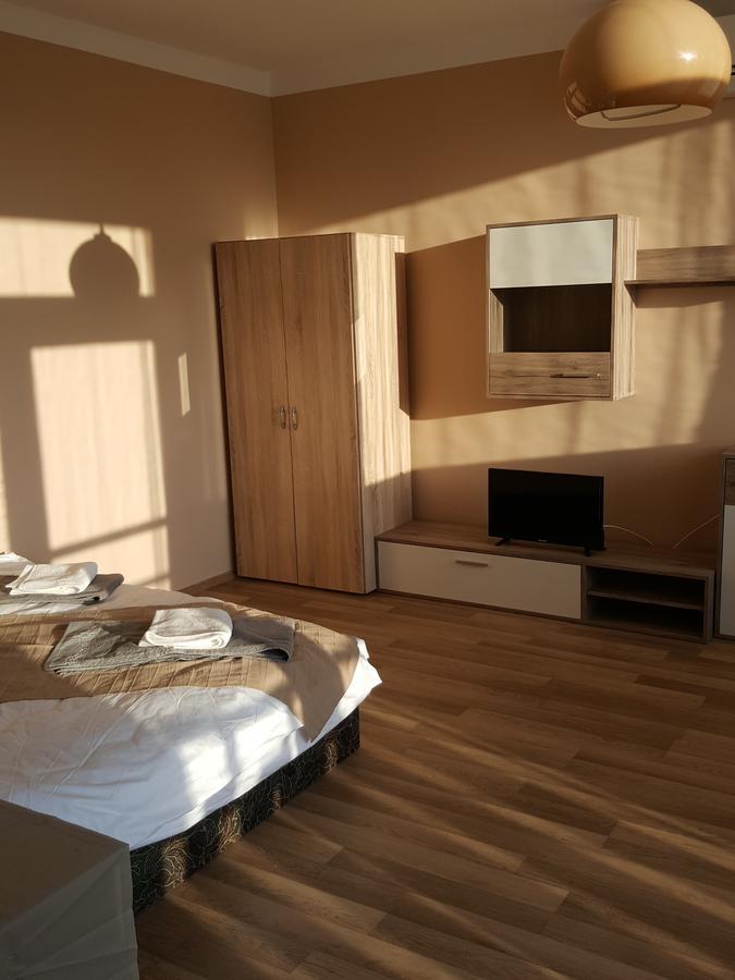 Bereny Panzio Bed & Breakfast Balatonbereny Luaran gambar