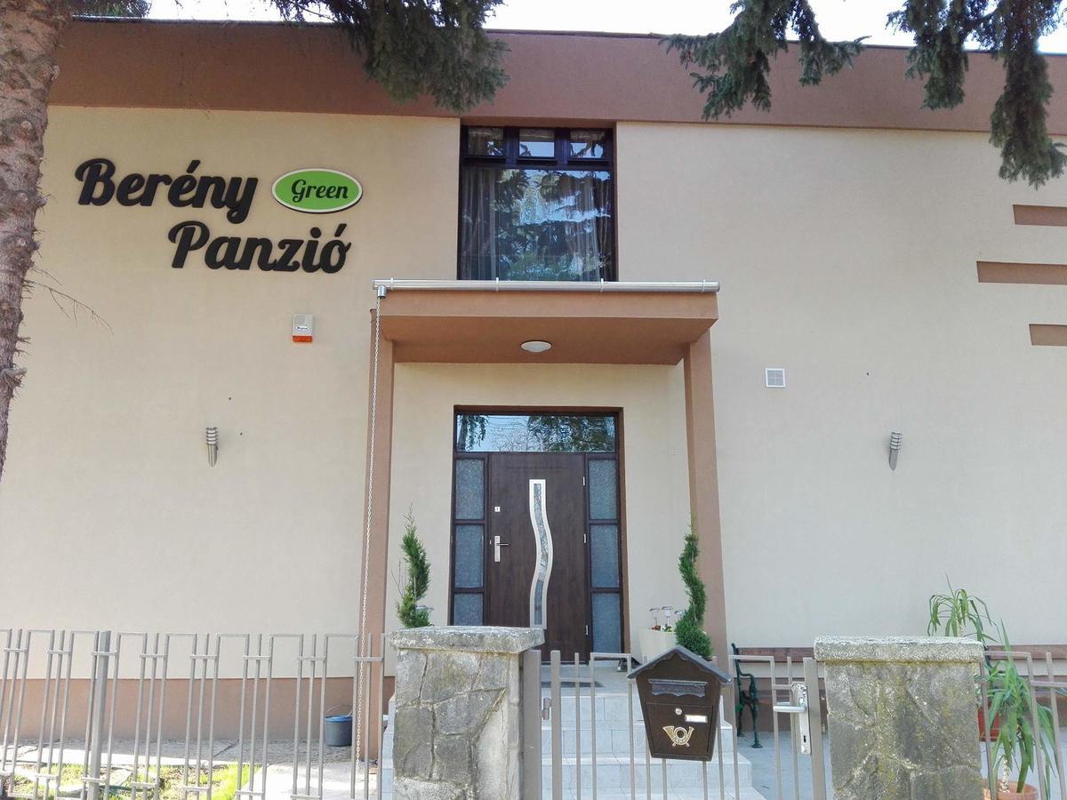Bereny Panzio Bed & Breakfast Balatonbereny Luaran gambar