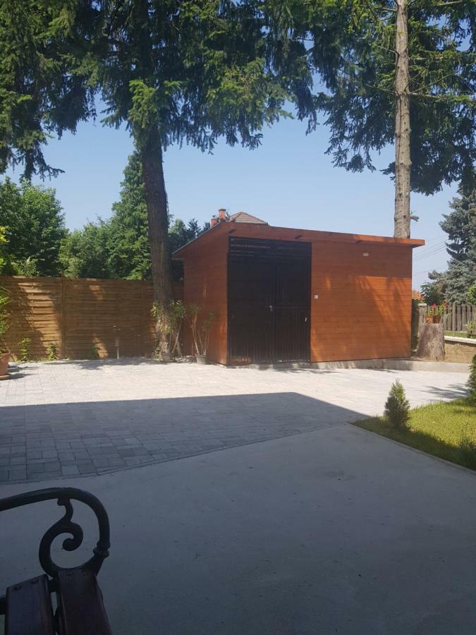 Bereny Panzio Bed & Breakfast Balatonbereny Luaran gambar